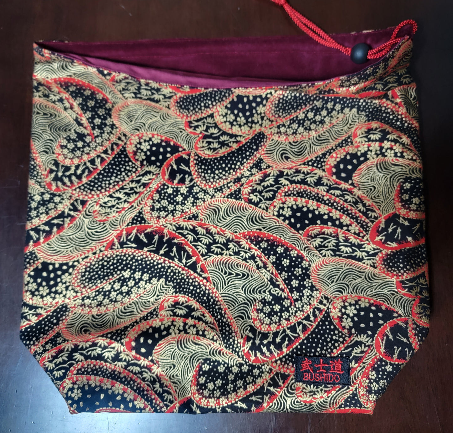 Red Hana mask bag